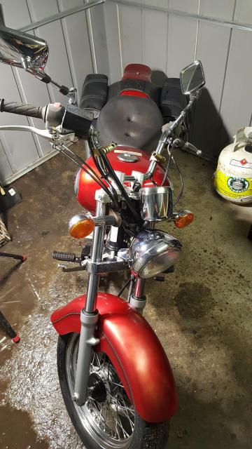 2000 Suzuki Marauder Gz250 Red, 11,000km